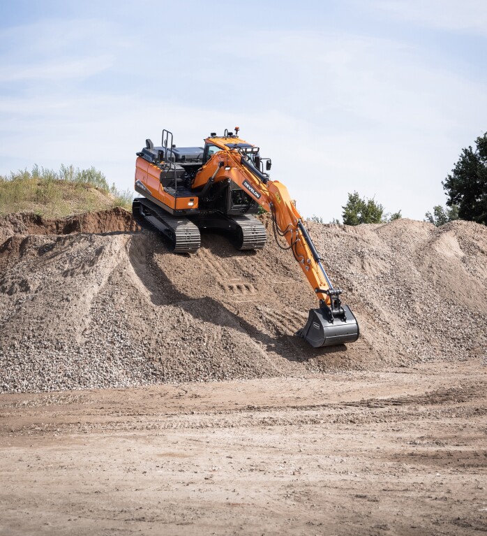 Develon dx140lc-7