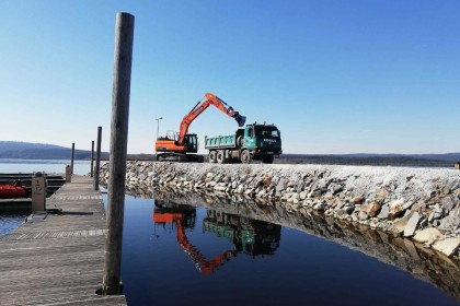 Bagrování na Lipně