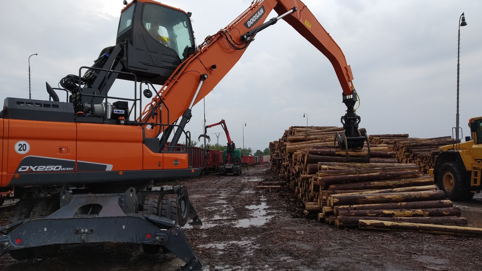 První v evropě DX250WMH-5