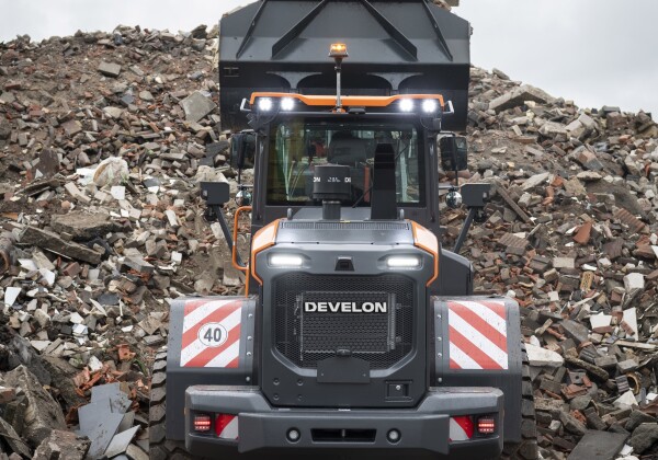 DL280-7_Develon 4.jpg