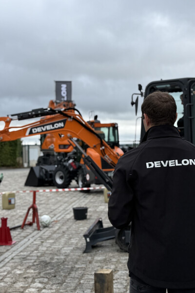 Develon Den otevřených dveří pro zákazníky