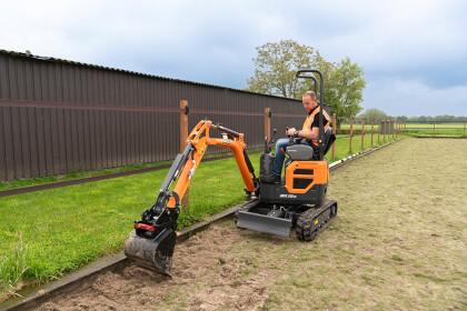 Nové vysoce výkonné minirypadlo Develon DX10Z-7 