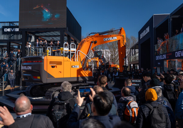 Develon at Bauma 2025, -9 launch (6).jpg